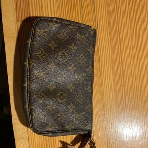 Authentic LV Pouchette Accessories